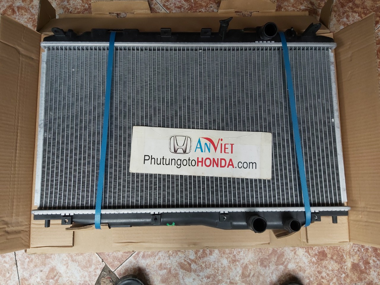 Két nước xe honda CIVIC 2006-2011